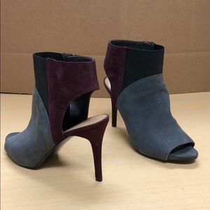 Nine West color block suede heels
